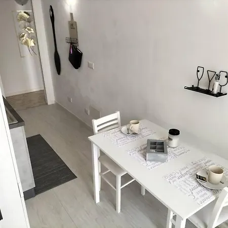 Lägenhet Borgo 90 House